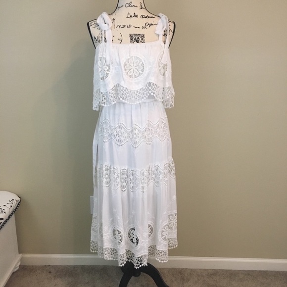 BCBGMaxAzria Midi Dress,Cold Shoulder Eyelet NWT - Picture 6 of 8